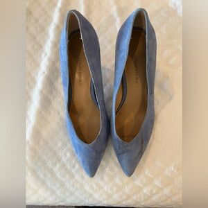 Banana Republic women’s heels, periwinkle blue, suede leather